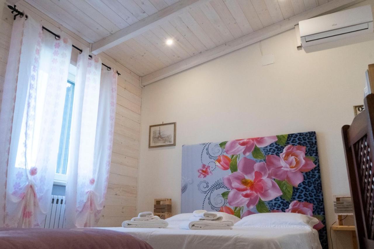 Villa Lina Bed&Breakfast Taranto Kültér fotó