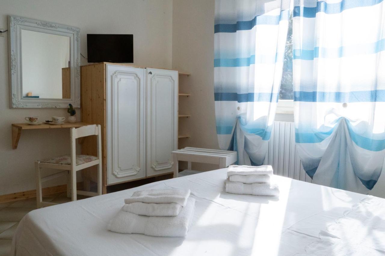 Villa Lina Bed&Breakfast Taranto Kültér fotó