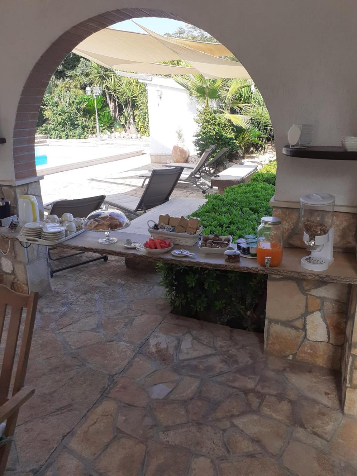Villa Lina Bed&Breakfast Taranto Kültér fotó