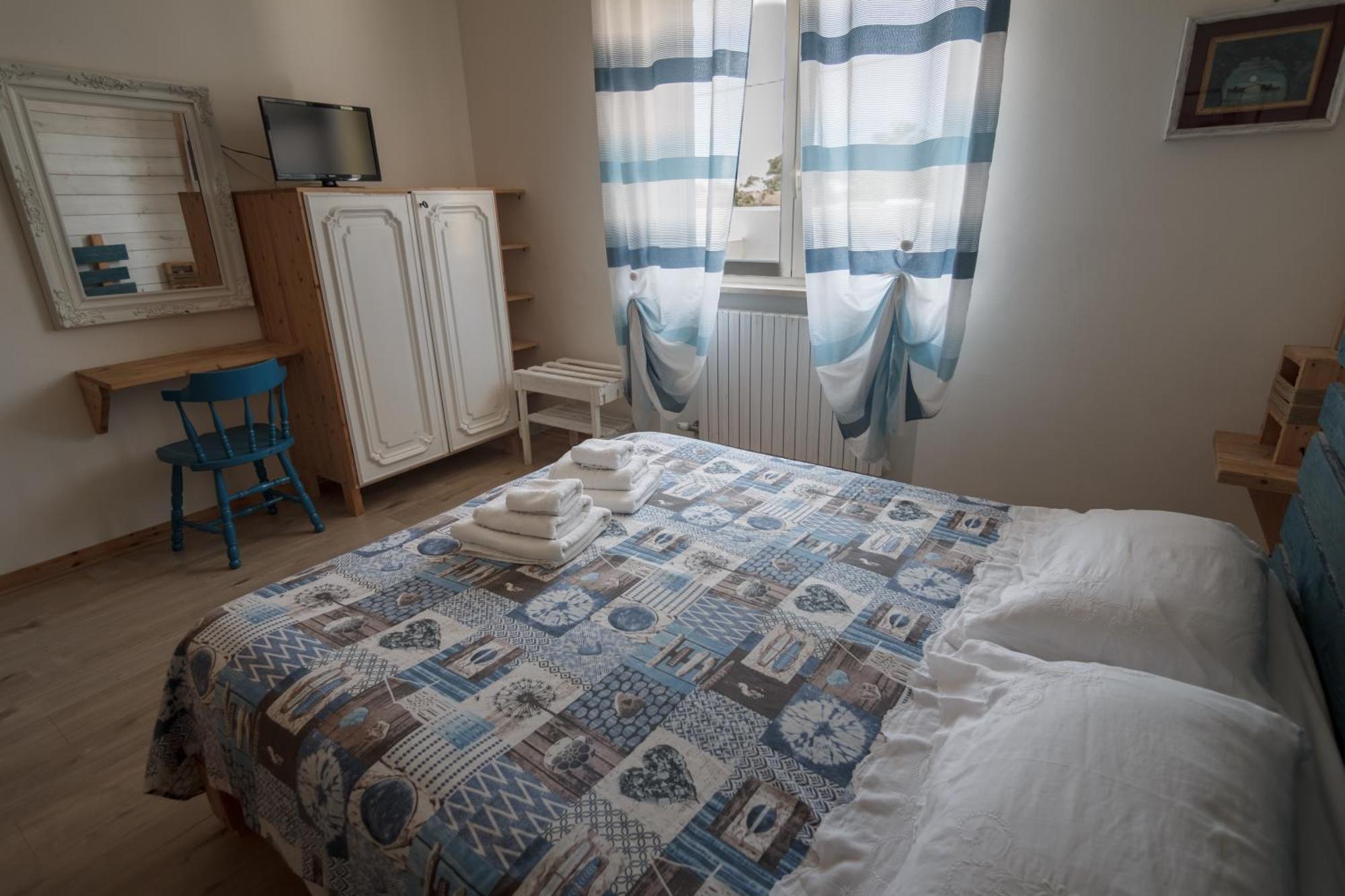 Villa Lina Bed&Breakfast Taranto Kültér fotó